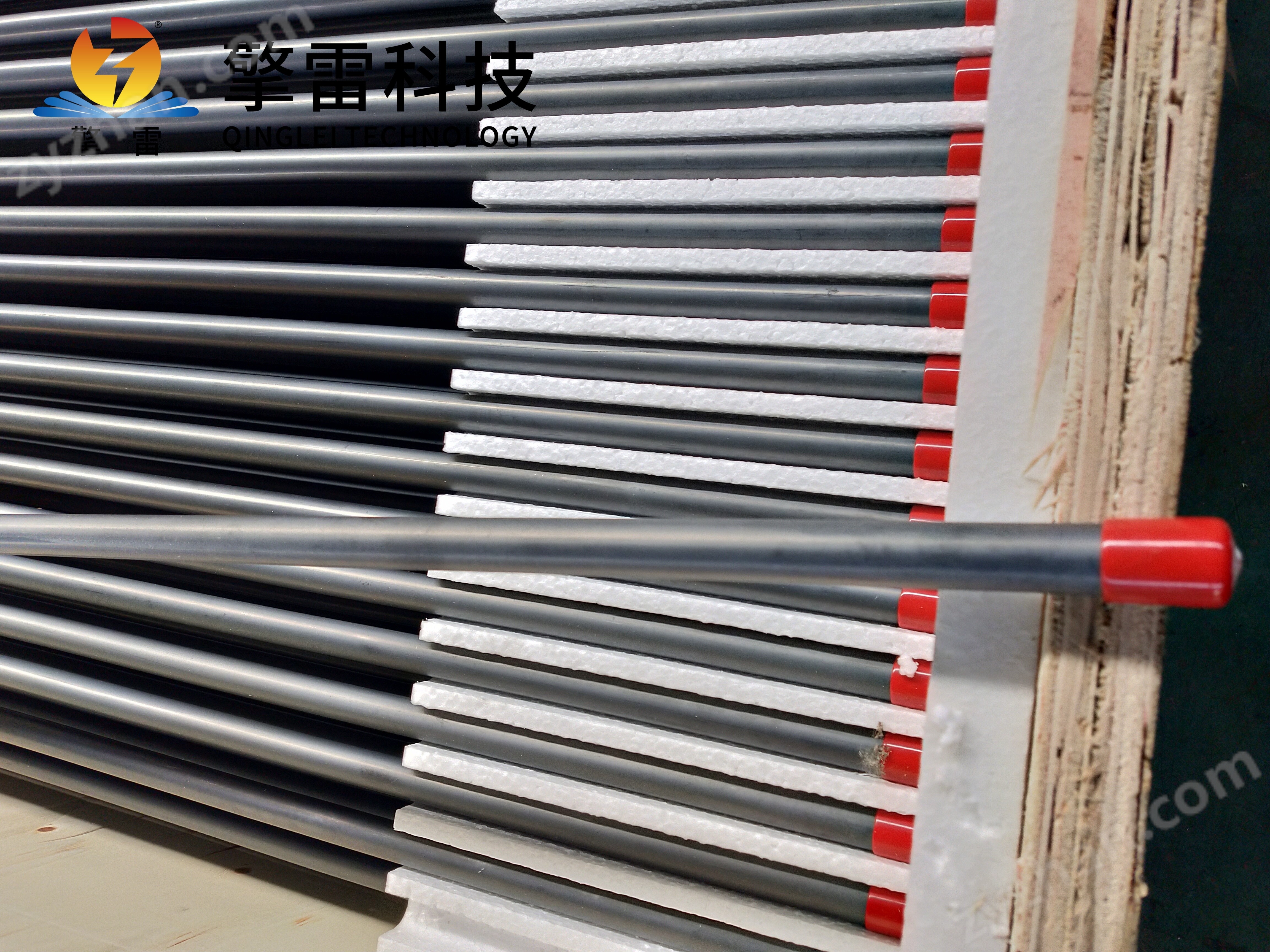 微信圖片_20211030094450.jpg 化工行業(yè)碳化硅換熱設(shè)備結(jié)構(gòu)