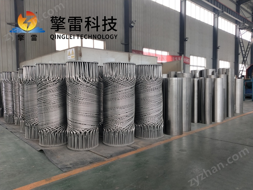 磷酸纏繞管換熱器浮頭結(jié)構(gòu)